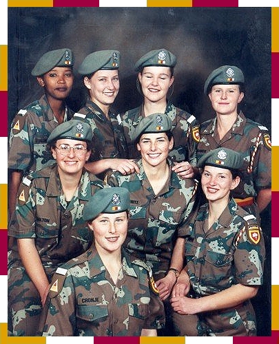File:Female combat troops of South African Contingent in MONUSCO on robust  foot and moblile patrols 37.jpg - Wikimedia Commons